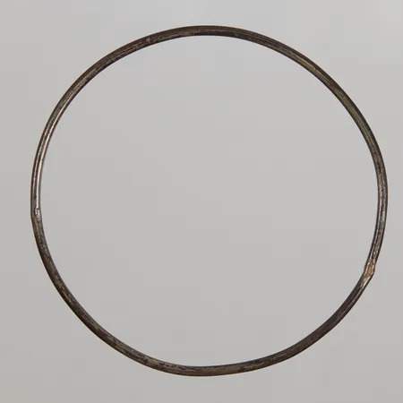 Armring Ø67,7mm, bredd 2,1mm, mindre ojämnheter, lödning, 925/1000 silver,  Vikt: 6,9 g