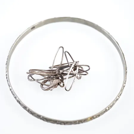 Diverse silversmycken Vikt: 13,4 g