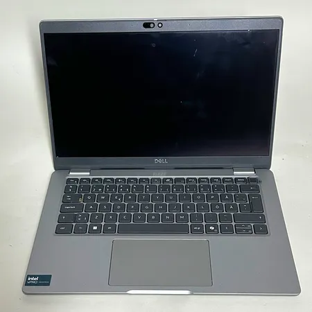 Laptop Dell Latidude 5350 ram-minne 16GB lagring 238GB, grafikkort 128MB, Windows 11 Pro, laddare