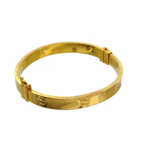 Armring, 21K guld, ej märkesdesign, defekt - bucklor Vikt: 9 g