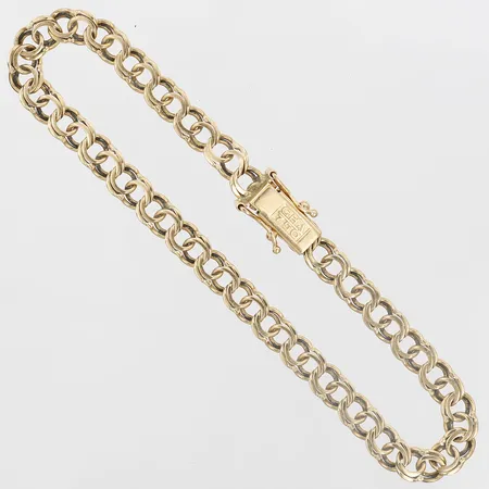 Armband Bismarck, längd 19½cm, bredd 5,5mm, kistlås med dubbla låsåttor, 18K guld  Vikt: 9,5 g