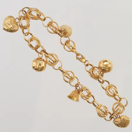 Armband, 21cm, bredd: 8mm,6 berlocker, 21K, 15,8g.