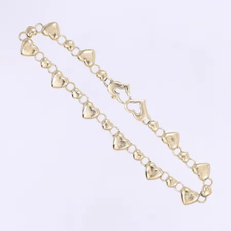 Armband med hjärtan längd 22,5cm, bredd 5-8mm, defekt bucklig ostämplad 14K Vikt: 10 g