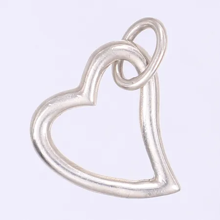 Hänge hjärta längd 30mm bredd 20mm silver 925/1000 Vikt: 3,4 g