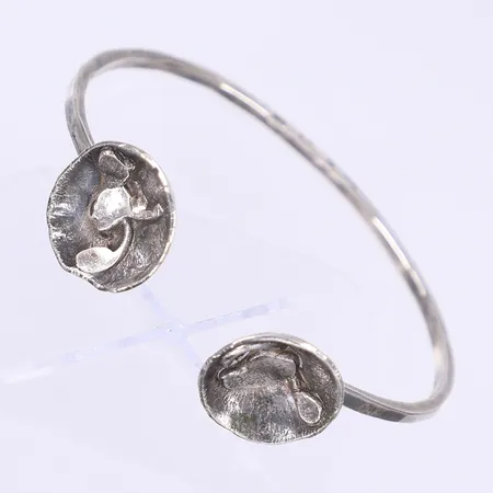 Armring Ø60mm bredd 2-17mm svenska stämplar 1972 silver 830/1000 Vikt: 15,4 g