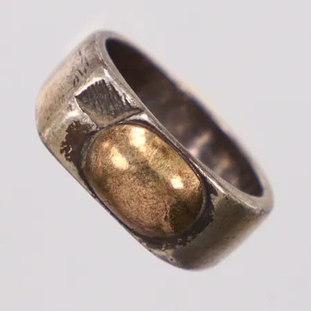 Ring stl 18 bredd 8,4mm, silver 925/1000 Vikt: 7,9 g