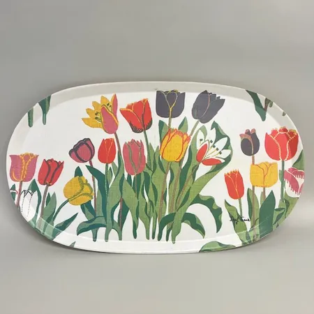 Bricka, Tulipa, design Josef Frank (1885-1967), Firma Svenskt Tenn, 55x32cm, solblekt på baksida Skickas med paket.