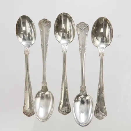 Fem kaffeskedar modell Herrgård längd 12cm, silver 830/1000 Vikt: 79,9 g