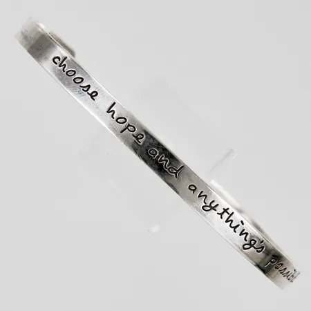 Stelt armband choose hope and anything´s possible ca 58x45mm bredd ca 5mm buckligt far fetched 925/1000 silver Vikt: 6,9 g