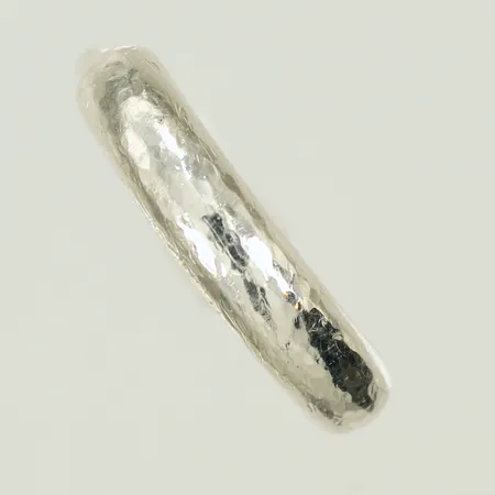 Ring, stl 18¼, bredd 2,9-5,2mm TKH (Formkompaniet Konsultation,Hantv, Dyrön 2022) Silver 925/1000 Vikt: 6,9 g