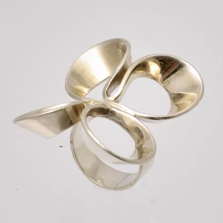 Ring stl:14 bredd 6-30,6mm, Alton, 1970, silver 830/1000, 8,65g.