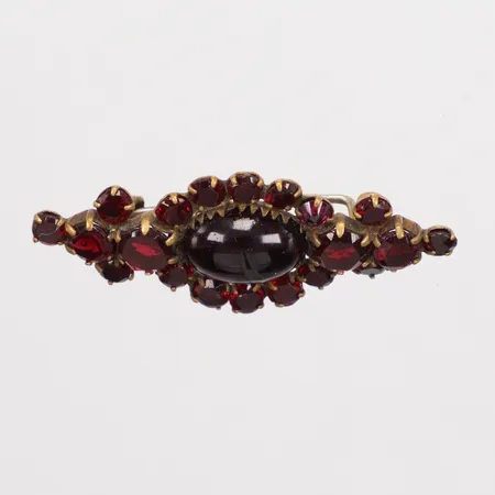 Brosch med granater längd 4cm bredd 16,9mm Vikt: 0 g