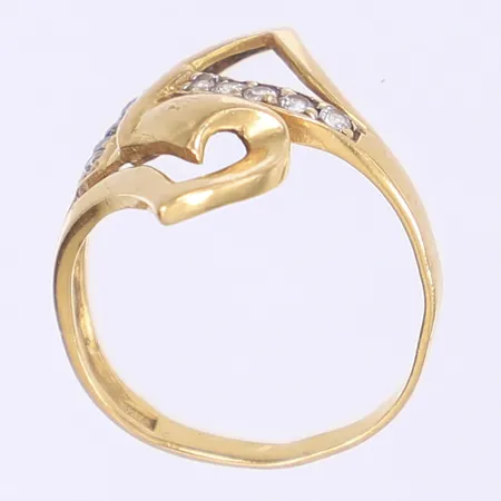 Ring med vita stenar stl: 18 bredd 2-20mm defekt skena ostämplad 18K Vikt: 3,5 g