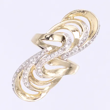Ring med vita stenar stl: 18¼ bredd 3-40mm 14K Vikt: 5,8 g