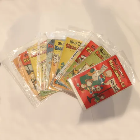 10st Kalle Anka & Co tidningar, nr 4, 5, 6, 8, 9, 10, 11,  år 1950-1954, slitage, delvis klotter med blyerts