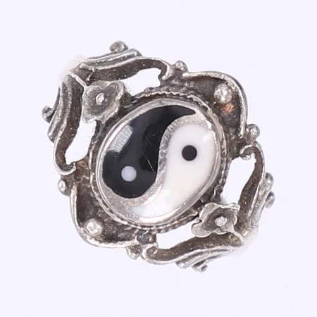 Ring stl: 17¼ bredd 3-17mm silver 925/1000 Vikt: 4 g