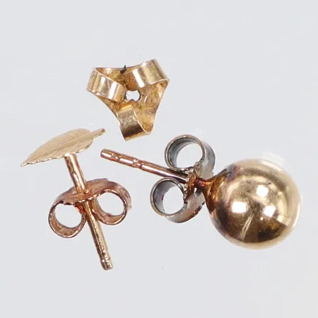 Diverse guld, 18K Vikt: 0,6 g