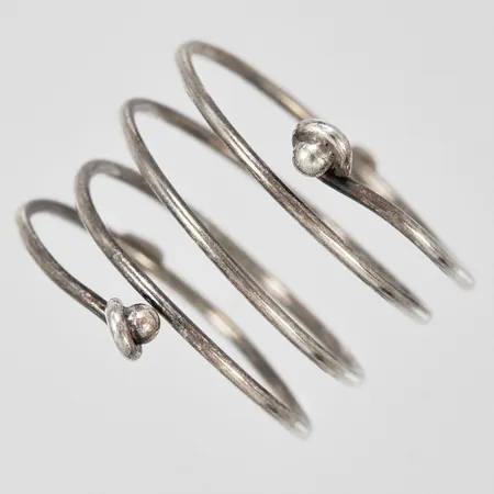 Ring stl ca 17 ¾ bredd ca 15mm 925/1000 silver Vikt: 2,3 g
