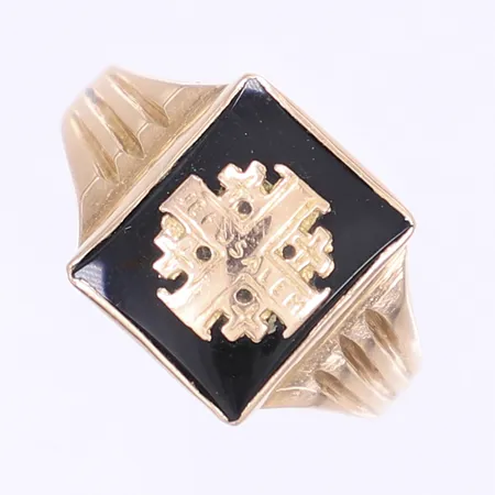 Ring med svart sten Ø21½, bredd 3-14mm, sliten, ostämplad, 14K Bruttovikt:  Vikt: 5,4 g