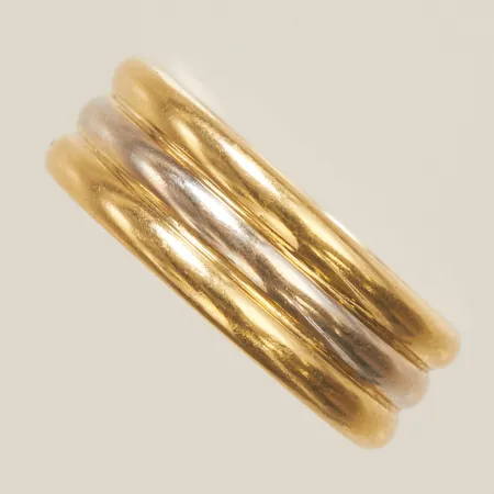 Ring stl 19¼, bredd 7mm, tvåfärgad, GHA, 18K Vikt: 2,3 g