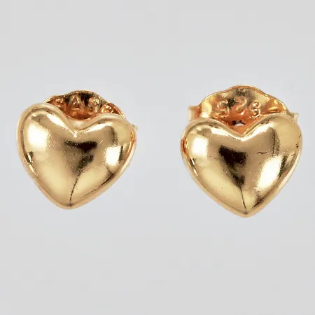 Ett par örhängen Ø 6mm förgyllt 925/1000 silver Vikt: 0,7 g