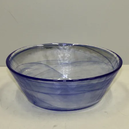 Skål Mine, Ulrica Hydman-Vallien, Kosta Boda, höjd 9cm, Ø25cm, etikettmärkt. Skickas med paket.