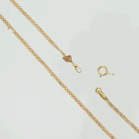Halskedja 49cm (längd utan lås), bredd 1,8mm, defekt lås, ojämna länkar 18K  Vikt: 2,7 g