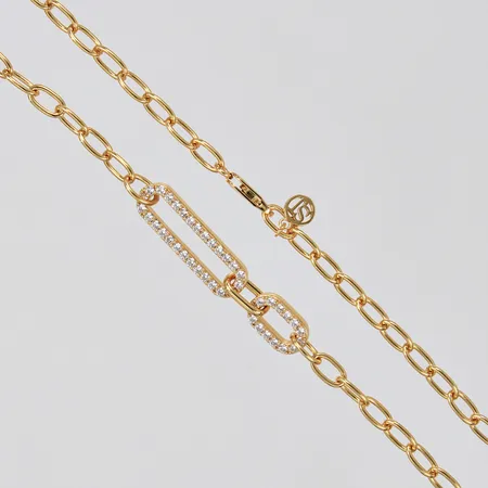 Collier med vita stenar Sif Jakobs längd ca 45cm bredd ca 3-8mm 925/1000 silver Vikt: 14,4 g
