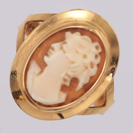 Ring med Camé stl:16, bredd 17mm, 18K Vikt: 2,4 g