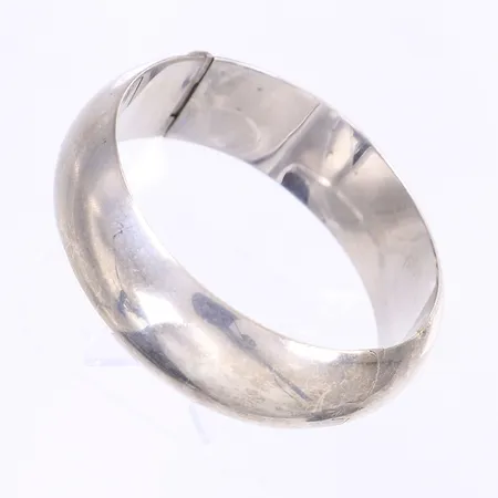 Armband stelt Ø60mm bredd 20mm öppningsbart buckligt silver 925/1000 Vikt: 40,4 g