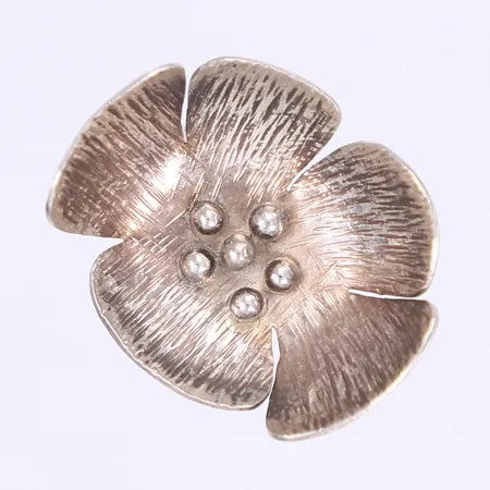 Ring blomma stl: 16¼ bredd 7-24mm ostämplat silver Vikt: 8,3 g