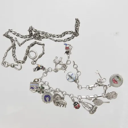 Diverse silver trasigt, trasiga lås, silver 800-925/1000 Vikt: 27,8 g