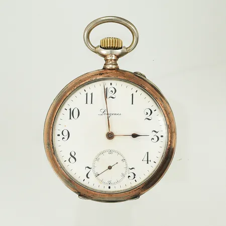 Fickur Longines Grand Prix Paris 1900, Ø53mm, manuell, liten sekundvisare, boett-nr: 1438763, tickar men håller inte tiden, Silver 800/1000, bruttovikt: 115,7g. 