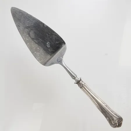Tårtspade modell Herrgård längd 25,5cm, blad i rostfritt stål, silver 830/1000, bruttovikt 75,5g