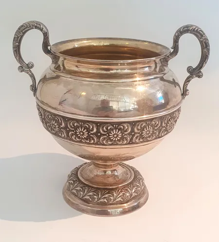 Sockerskål höjd 14cm Ø11cm Hallbergs Guldsmeds Ab C G år 1919 silver 830/1000 Vikt: 211 g