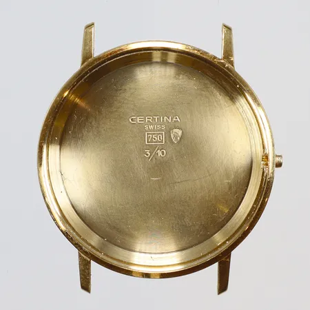 Boett Ø33,5mm defekt 18K Vikt: 9,3 g