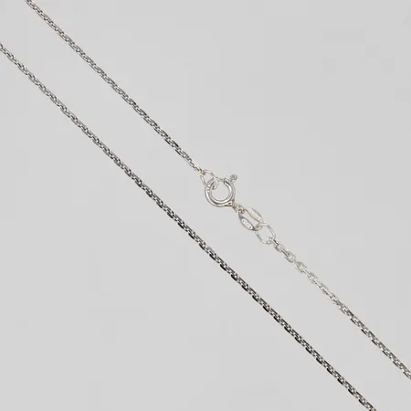 Kedja längd ca 60cm bredd ca 1mm 925/1000 silver Vikt: 3,7 g