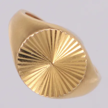 Klackring, bredd 12,7mm, stl:17½ PCO, förgyllt 925/1000 silver Vikt: 4,8 g
