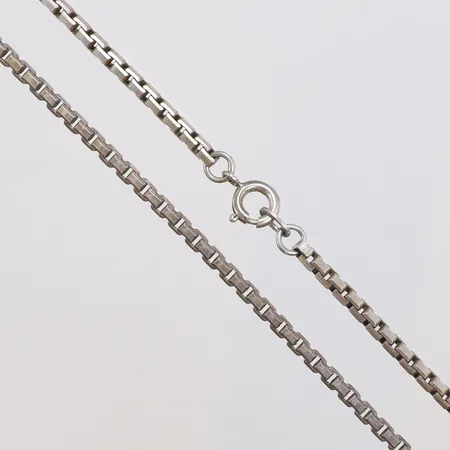 Halskedja Venezia, längd 60,5cm, bredd 3mm, 835/1000 silver Vikt: 27,9 g