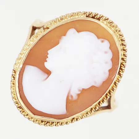 Ring med Camé stl:18 bredd: 2-22mm, 18K Vikt: 4 g