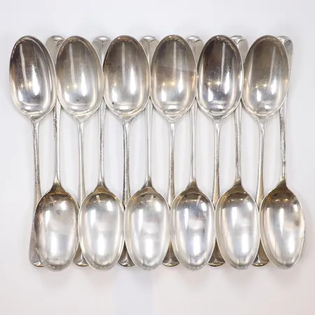 12 matskedar 20cm, brittiska stämplar, silver 925/1000 Vikt: 884,5 g