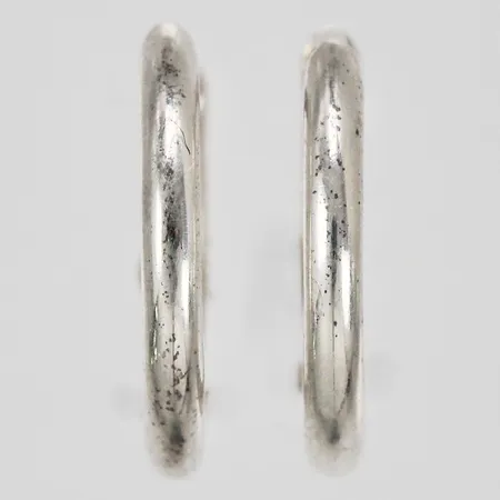 Ett par örhängen Thomas Sabo Ø 12mm bredd ca 1mm 925/1000 silver Vikt: 1,8 g