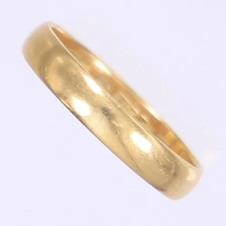 Ring slät stl: 17¾ bredd 4mm 18K  Vikt: 2,8 g
