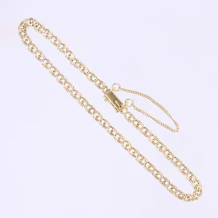 Armband Bismarck längd 18,5cm, bredd 3mm, kistlås och säkerhetskedja 18K  Vikt: 3 g