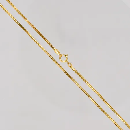Kedja längd 56cm bredd 1,5mm klämda länkar 21K Vikt: 4,8 g