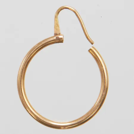 Udda örhänge längd: 29mm, bredd: 21,5mm, ostämplad, 14K Vikt: 1,3 g