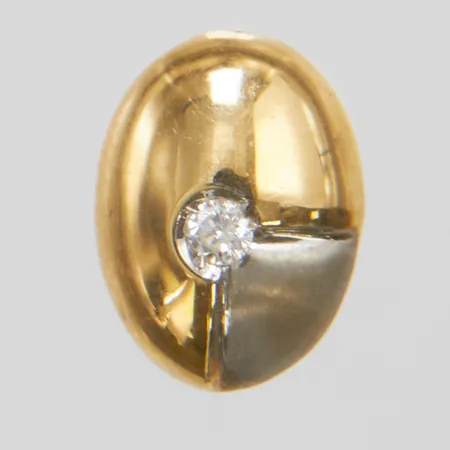 Hänge med diamant 1x 0,03ct, längd: 13mm, bredd: 8mm, tvåfärgad, ostämplad, 18K Vikt: 1,2 g