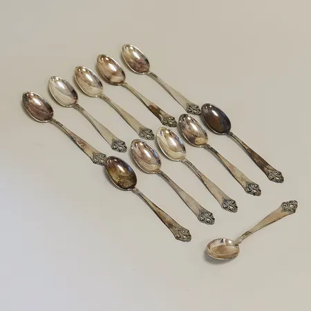 11 kaffeskedar norsk modell längd ca 10cm, svensk importstämpel, etui, silver 830/1000 Vikt: 90,5 g