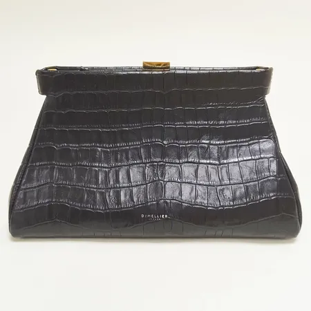 Väska Demellier London "Cannes Clutch", beslag i gulmetall, svart präglat läder, 26x12x15cm, kvitto från NK daterat januaru-2025, dustbag. Vikt: 0 g