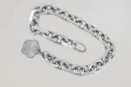 Armband ankar längd 21 cm, bredd 8 mm, berlock ej silver/lås saknas silver 925/1000 Vikt: 44,1 g